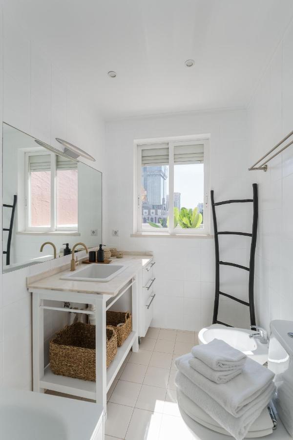 Casa Boma Lisboa - Lighting Apartment With Private Balcony - Campolide I Dış mekan fotoğraf